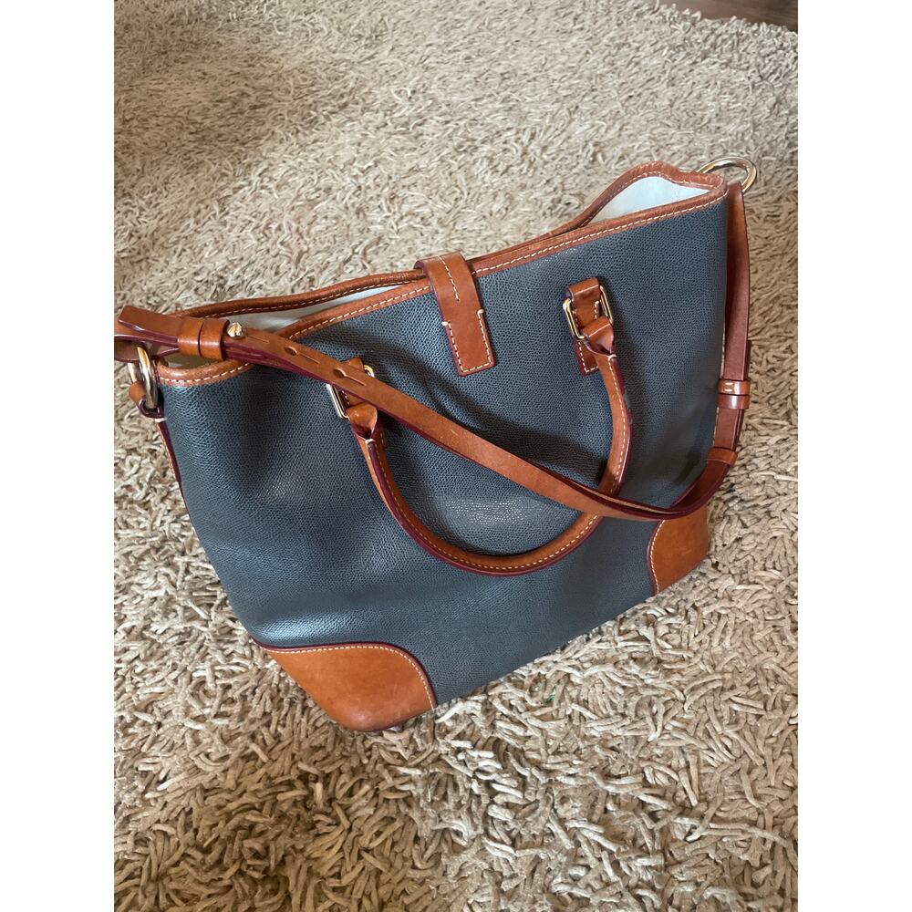 DOONEY & BOURKE Shelby Shopper Tote Bag Purse Leather Big TRAVEL OFFICE LARGE - Picture 7 of 14